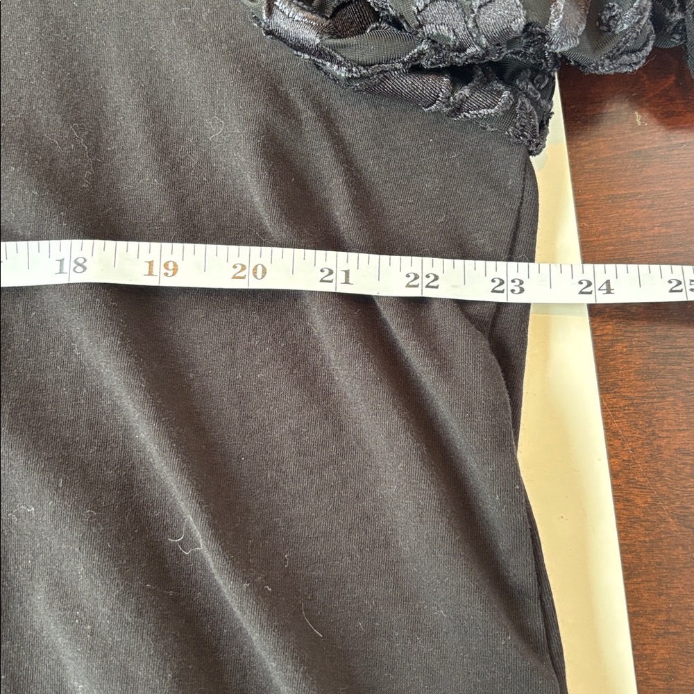 Chico’s Black V-Neck Top with Embroidered Mesh Statement Sleeves. Size XXL - Picture 3 of 7